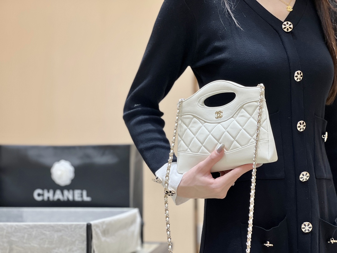 Chanel-Vip-Calfskin-Leather-Quilted-Lambskin-Mini-31-Shopping-Sholder-Bag-White